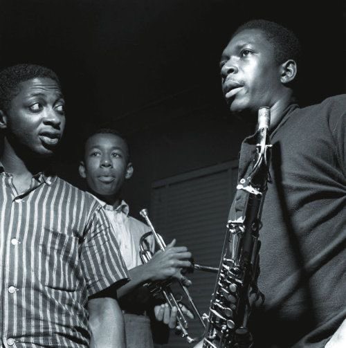 3rdstreetjazz's tweet photo. Did you know Curtis Fuller was inspired to play trombone after seeing J.J. Johnson perform live? That moment sparked a lifelong passion that would lead him to play alongside jazz greats like John Coltrane and Art Blakey! 🎺 #JazzInfluence #JohnColtrane #ArtBlakey /2 https://t.co/bzYbpxVkKi