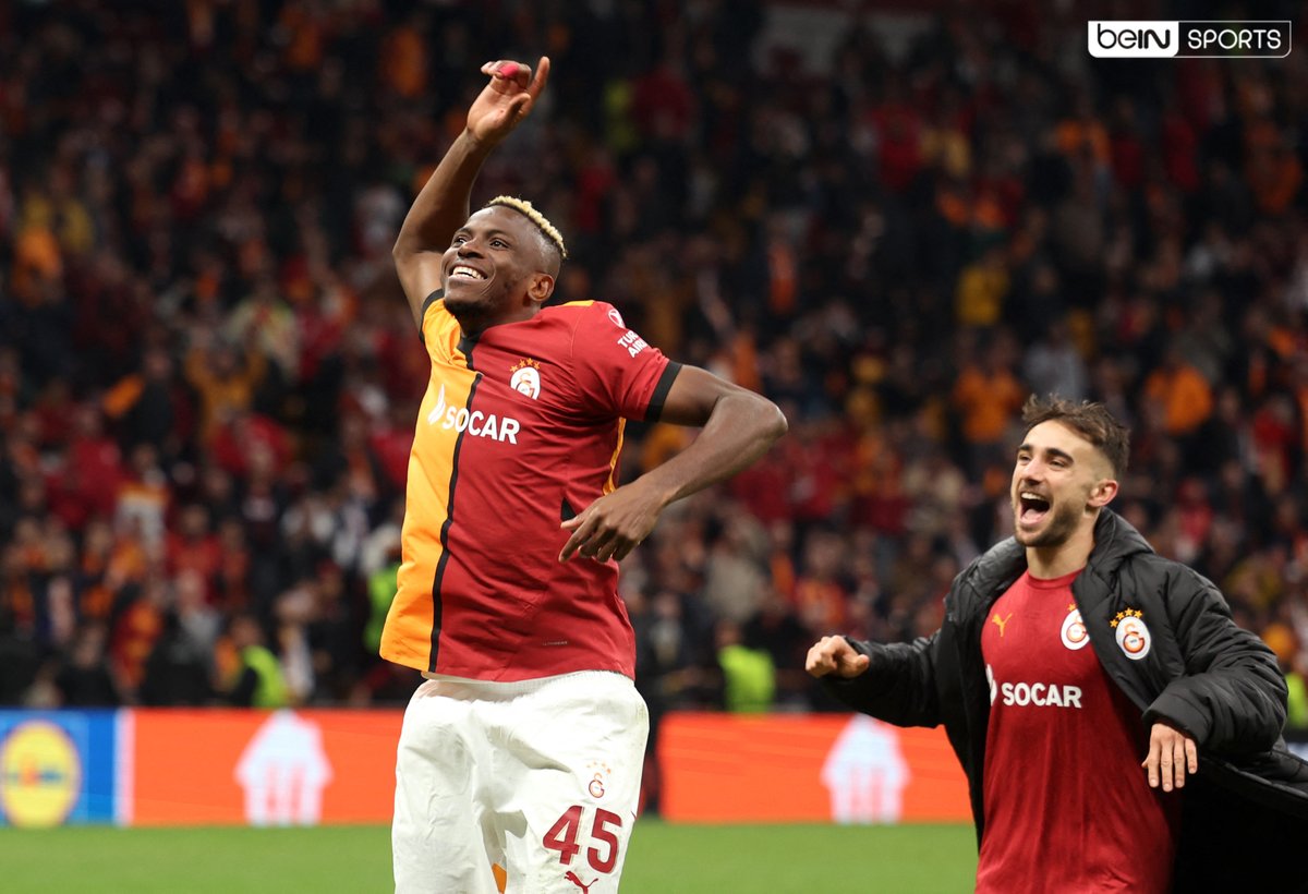 🦁 Victor Osimhen'in, galibiyet coşkusu! #UEL