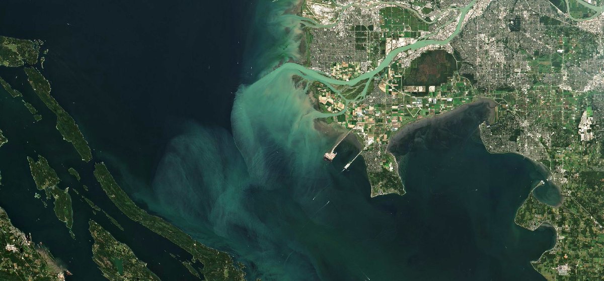 🌍 At CRSS-SCT, we believe remote sensing drives innovation, discovery, and global impact. Our mission? To lead, connect, and foster excellence within the #remotesensing community in Canada and beyond.  

Learn more: bit.ly/3XHF4Sy