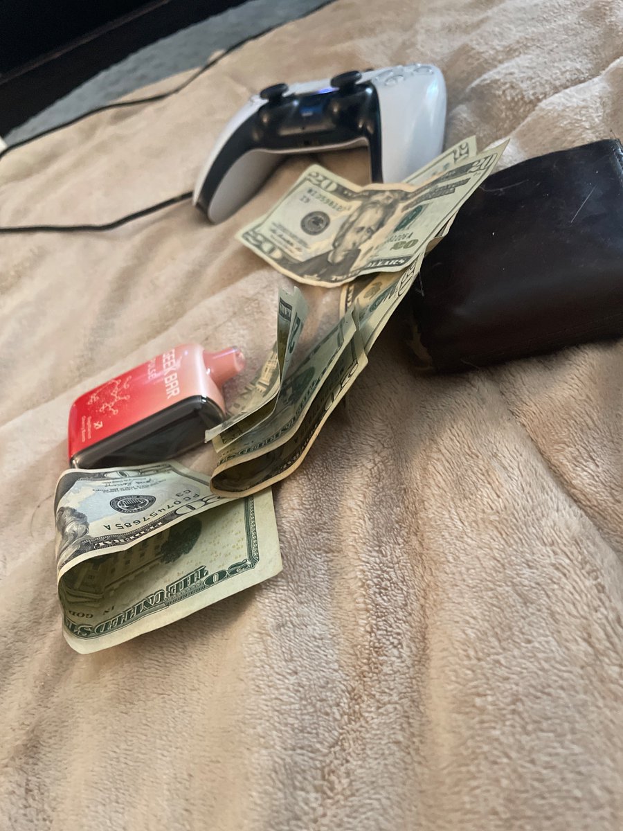 Awesomebottom1's tweet photo. This guy paid me 100$…..????
😮‍💨😝😮‍💨😝
That’s so cool lmao!
😝😝😝
#femboy #cumdump #twinkslut #sissyslut #ayyo https://t.co/DInVvNC8iS