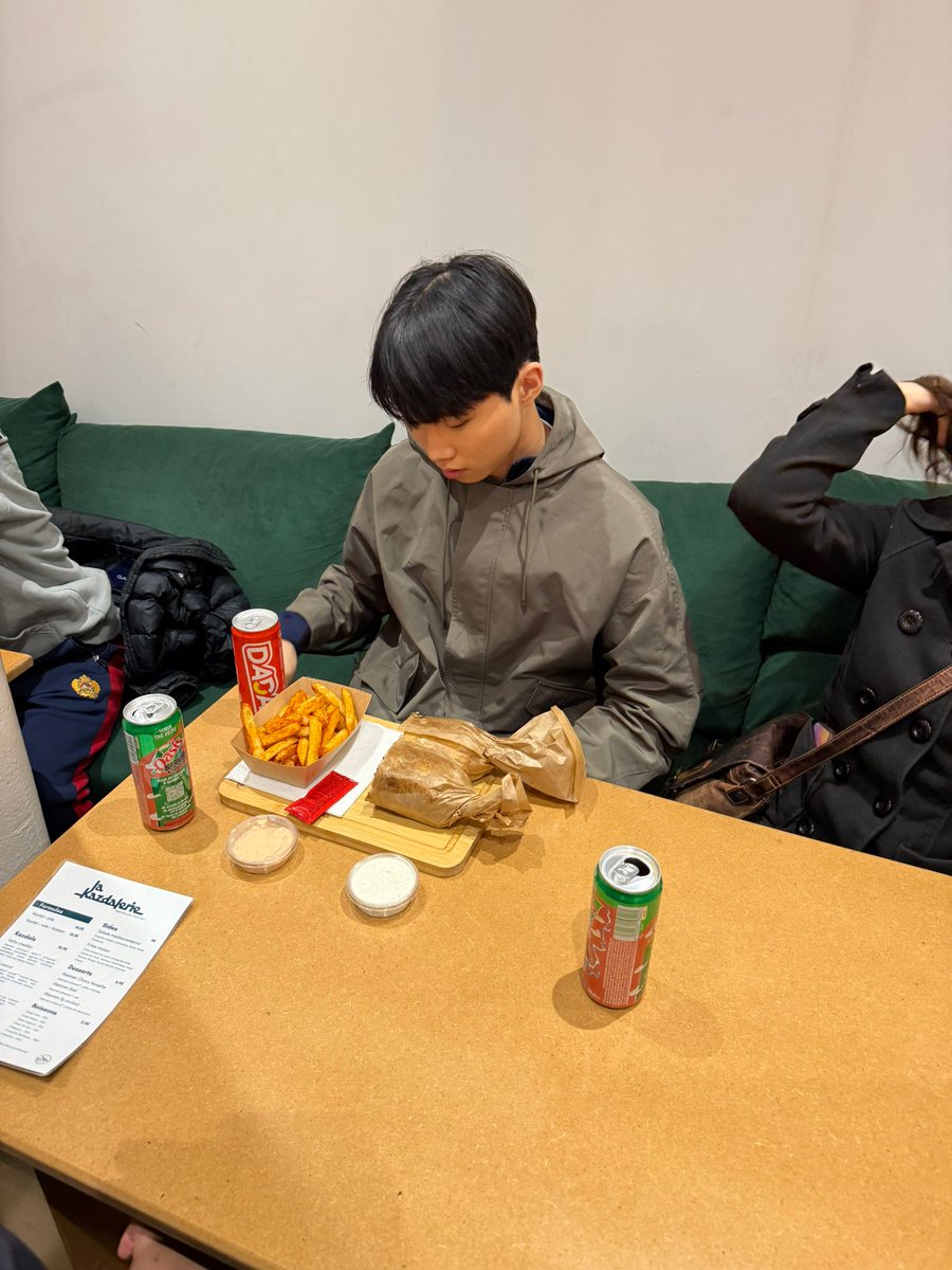 Arthur Perticoz tweet media