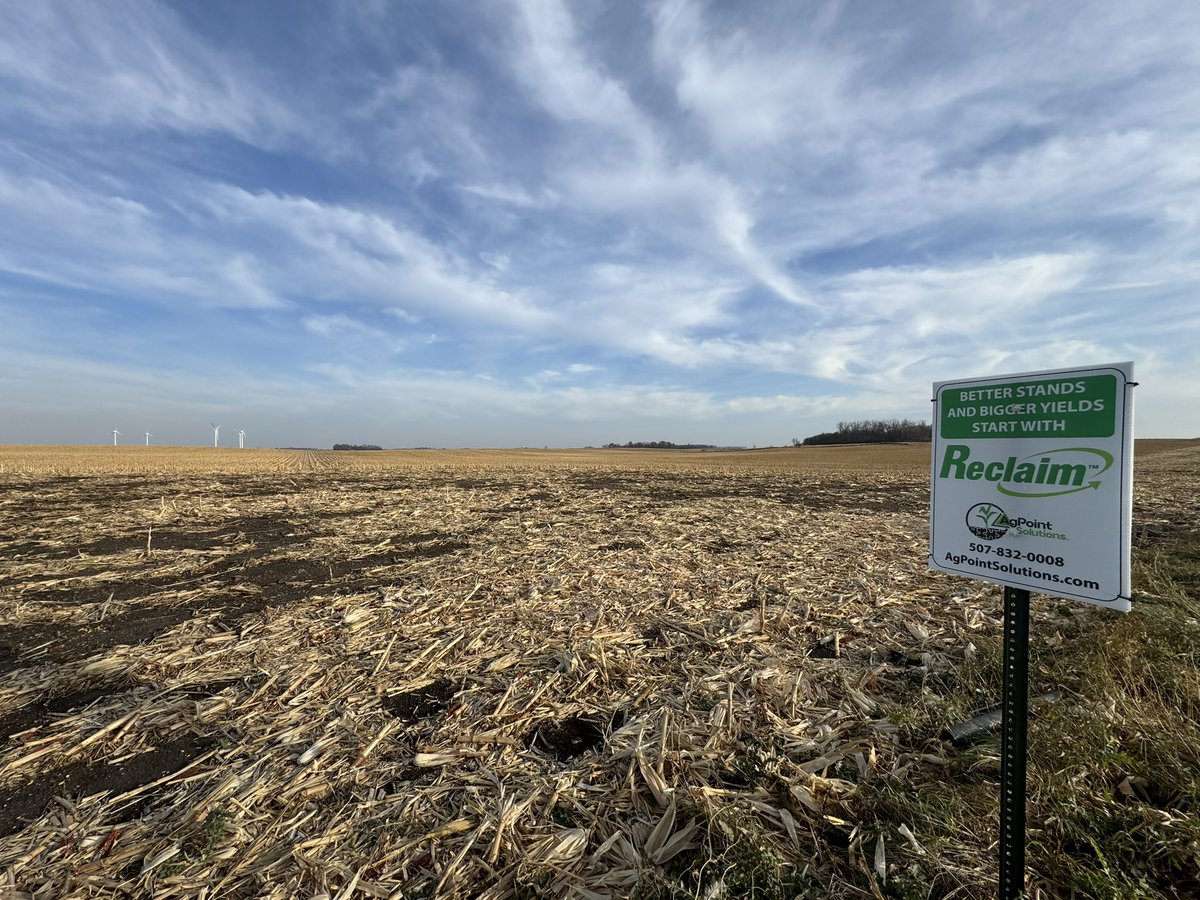 Direct Enterprises, Inc. (@directentinc) on Twitter photo Matt with <a href="/agpointsolution/">AgPoint Solutions, LLC</a> is doing a little decorating in Minnesota. 😍 Love it 👊
#theDEIdifference #agronomy #soybeans #corn #wheat #cropresidue #agriculture #farming #seedtreatment #seedtreater #harvest24 Matt with <a href="/agpointsolution/">AgPoint Solutions, LLC</a> is doing a little decorating in Minnesota. 😍 Love it 👊
#theDEIdifference #agronomy #soybeans #corn #wheat #cropresidue #agriculture #farming #seedtreatment #seedtreater #harvest24