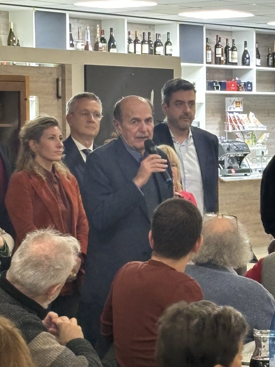 Pier Luigi Bersani tweet media