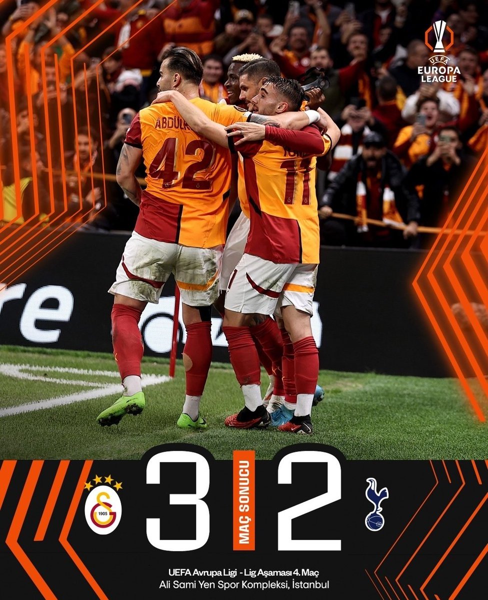 Ulan kazandığımıza sevinemiyoruz 3-2 nedir amk 10-1 bitecek maç okan senin ben değişiklik yapmanı seveyim.
İcardi bitmiş mental,fiziksel mertens de aynı şekilde çıkarmaya korkuyorsun
Ziyech 'ide yedin kendine gel adaletli ol. Osimhen barış alper yunus
#GSTOT #Galatasaray sara