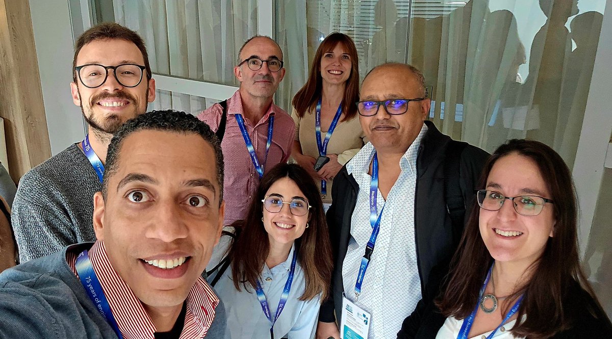 sandraLopezGord's tweet photo. The general surgery team of @CSdMaresme  has been in #CNC2024. We got the grant for the use of indocianine green in sentinel limph node.INSEAN study https://t.co/9einNnWE47