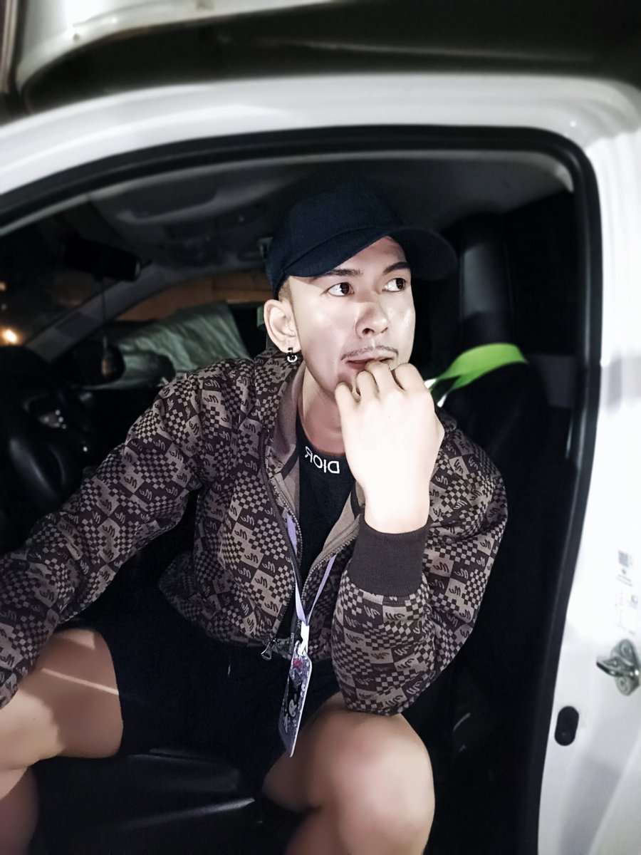 กูผู้เหมาะสมกับการซื้อกิน..กว่าการมีความรัก🤏🖤🖤🥀#ราม2 #บางแก้ว #บางนา #บางพลี #สมุทรปราการ ผมผู้ชายแท้ชอบผู้หญิงครับ📌📌