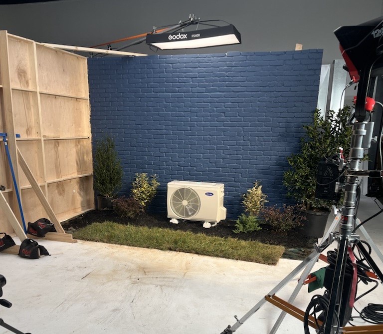 The Carrier marketing team is hard at work, capturing innovative residential ductless photography for 2025. While the products are already trusted favorites, we’re showcasing them like never before—modern, fresh, and dynamic. Stay tuned!