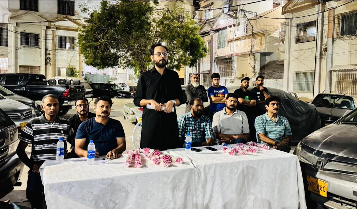 mubaidbaig's tweet photo. مورخہ 07 نومبر بروز جمعرات متحدہ قومی مومنٹ کے رکن صوبائی اسمبلی سندھ انجینئر سید عثمان نے گلستان جوہر بلاک 17 میں واقع نوید کاٹیجر اینڈ بنگلوز کے رہائشیوں کی دعوت پر عوامی مسائل دریافت کئے اور انکو فلفور حل کرانے کی یقین دہانی کروائی https://t.co/sxufl1qjBi