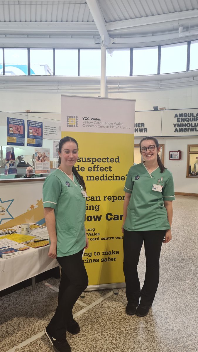 ssjunaid's tweet photo. Fantastic day chatting with the public and healthcare professionals to promote #YellowCard reporting for #MedSafetyWeek. Huge thanks to our amazing volunteers who helped make it happen! 💊💛 https://t.co/oR0g1d5Ewd