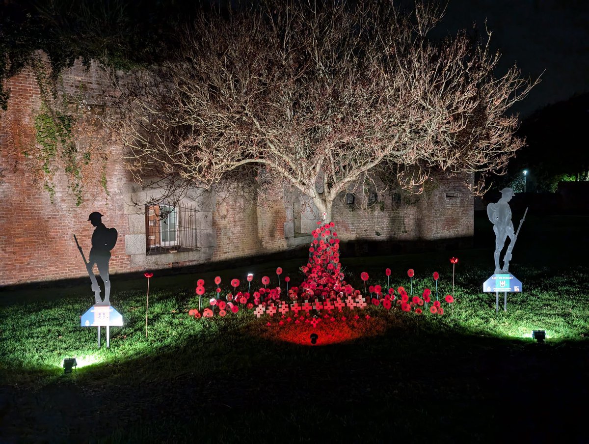 Commanding Officer of HMS Sultan (@captmhamiltonrn) on Twitter photo A fantastic way to start the Remembrance weekend. Tonight I joined HMS Sultan’s VCC and their poignant tribute to the fallen during their Remembrance Service.
<a href="/VCCcadets/">Volunteer Cadet Corps</a> <a href="/BandsRMVCC/">Bands of the Royal Marines Volunteer Cadet Corps</a> @ComdVCC <a href="/HMSsultan/">HMS Sultan</a> A fantastic way to start the Remembrance weekend. Tonight I joined HMS Sultan’s VCC and their poignant tribute to the fallen during their Remembrance Service.
<a href="/VCCcadets/">Volunteer Cadet Corps</a> <a href="/BandsRMVCC/">Bands of the Royal Marines Volunteer Cadet Corps</a> @ComdVCC <a href="/HMSsultan/">HMS Sultan</a>