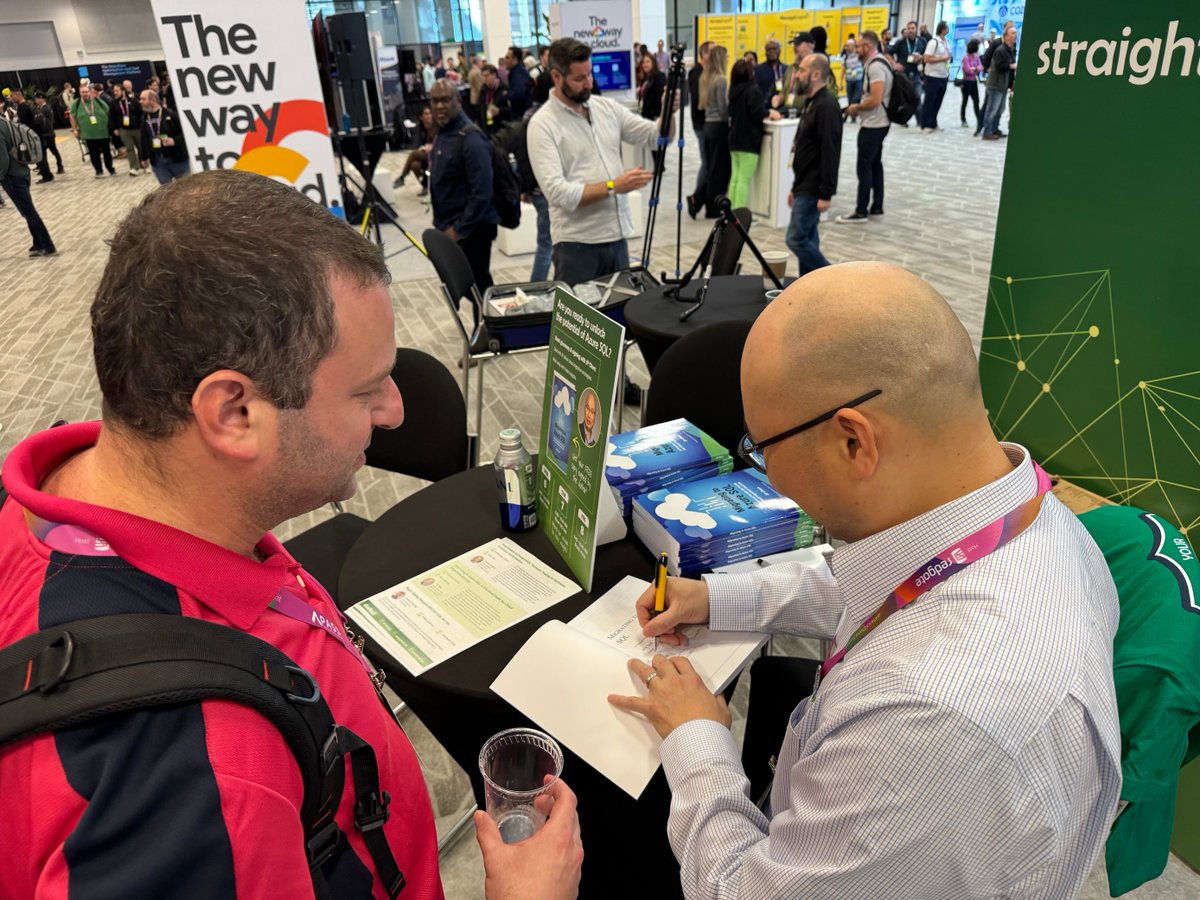 datavail's tweet image. Look at this line! #PASSDataSummit attendees are eager to get a signed copy of JP Chen&apos;s book &quot;Migrating to #AzureSQL: A Practical Guide for #CloudMigration Success.&quot; Want to meet the author? Stop by Datavail Booth #304!

#PASSDatacommunitySummit #PASSSummit #Azure #cloud