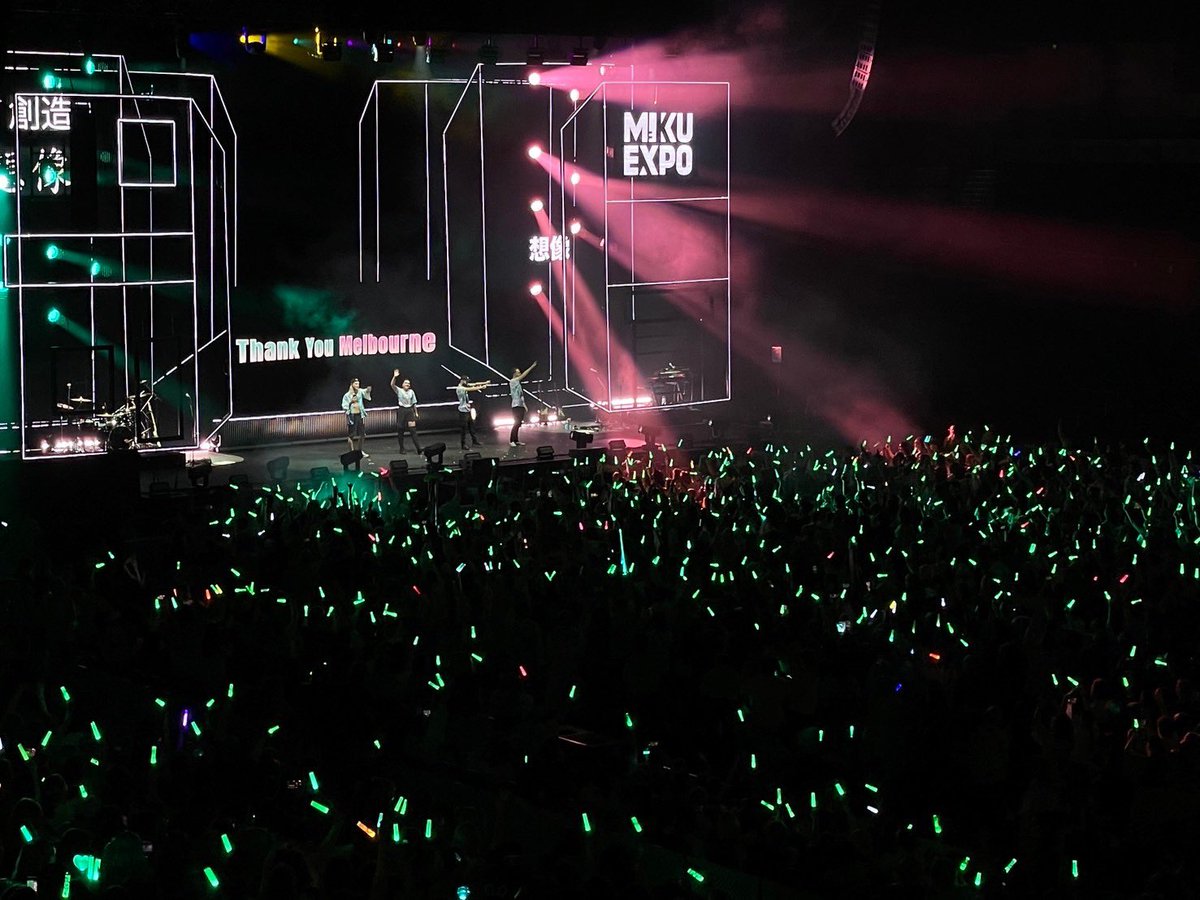 MIKU EXPO tweet media