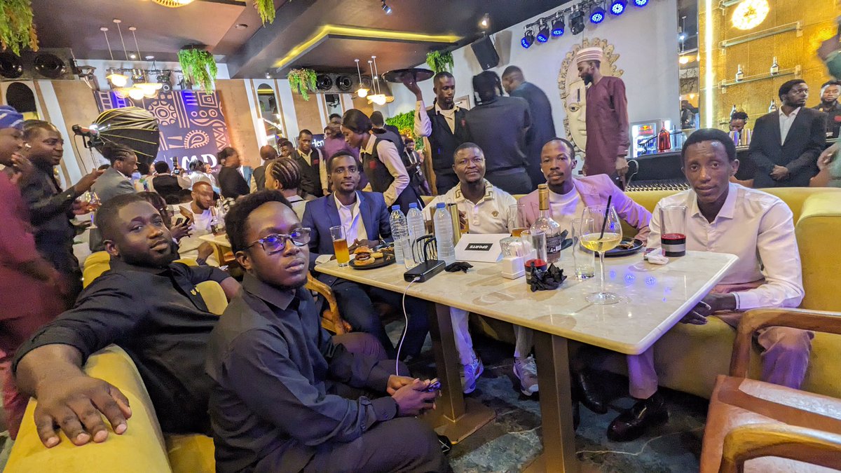 HadjiKwame's tweet photo. Great evening with likeminded Men at the Mavin @MavinRecords IMD celebration at the Tribe Lagos.
It was an evening of networking, fun , mentorship and good music.
Mavins under the leadership of Tega Oghenejobo @TEGAMAVIN do this one 👌.
Thank you to the supreme leader @DONJAZZY . https://t.co/q9TxbJxAcI
