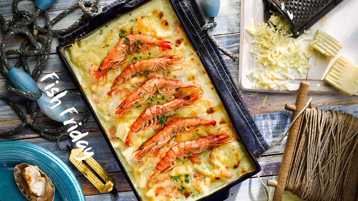 A twist on the classic dish of Macaroni and Cheese made with sumptuous Welsh Cavern Aged Cheddar with Haddock and Prawns!

A perfect Friday night meal, comforting and easy to make, this recipe will become your go to for an impressive Friday Night Meal!

bit.ly/3UTrnhk