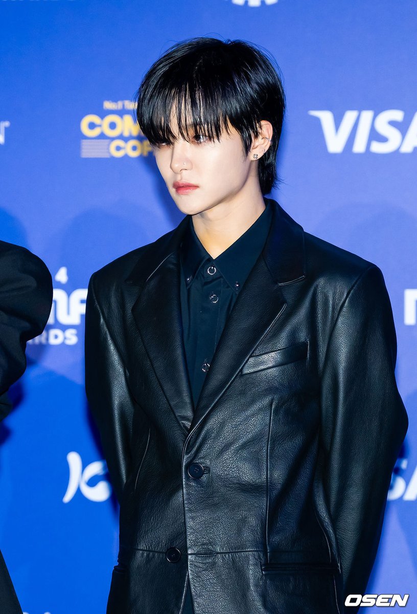 dosukhoon's tweet image. "treasure jihoon, 'charisma explosion'" #지훈

🖇 naver.me/G8sz7vQ9