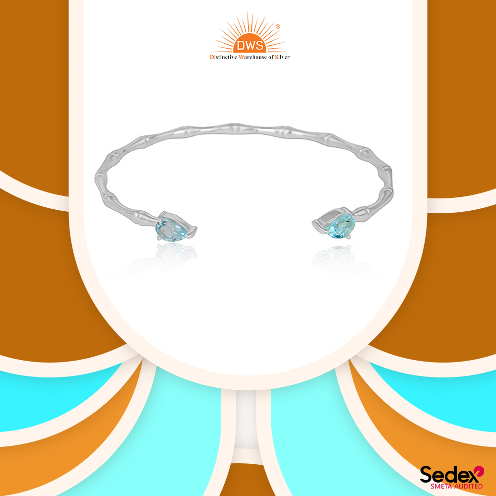 Dwsjewellery's tweet image. 🌟 Embrace the elegance of November with our stunning Topaz jewelry at DWS! This vibrant gemstone symbolizes strength and wisdom, making it the perfect gift for loved ones. 💎✨
#NovemberBirthstone #Topazjewelry #NovemberBirthstoneJewelry
dwsjewellery.com/gemstone-jewel…