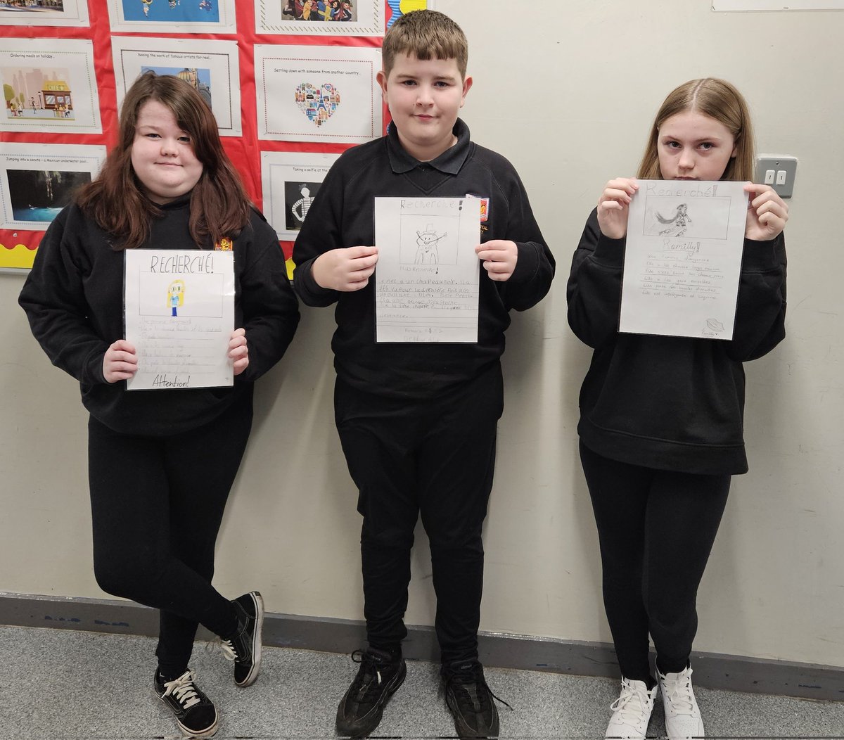 Some of the pupils whose French Wanted Posters were picked by our Language Leaders for demonstrating a high quality of French and great presentation!
Their work will now be displayed in Miss Hamilton's classroom.
Keep up the great work! 🇨🇵