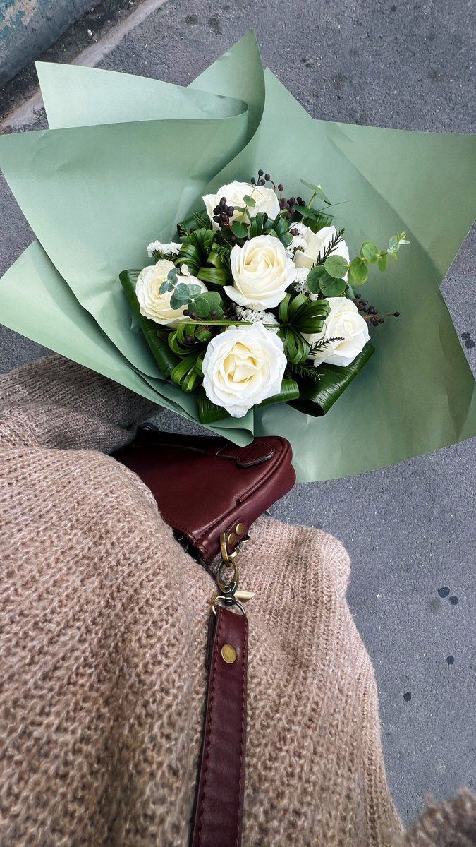 itssh4z's tweet image. با پسر خوشگله💮