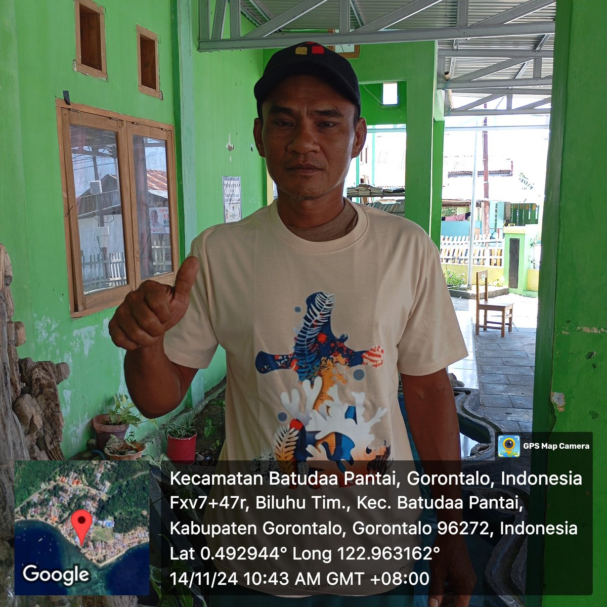 sofrantuna's tweet image. Kamis (14/11/24), menyerahkan souvenir pd responden Neraca Sumberdaya Laut/Ocean Account Kawasan Teluk Gorontalo di 4 desa Kecil. Batudaa Pantai
#GiatLuhkanSatminkalBitung
#Luhlapor
#Aktivitas
@bpppbitung 
@pusluh_bppsdm 
@ditprlkkp