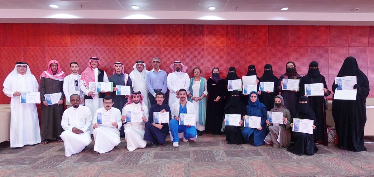 عمادة شؤون الطلاب tweet media