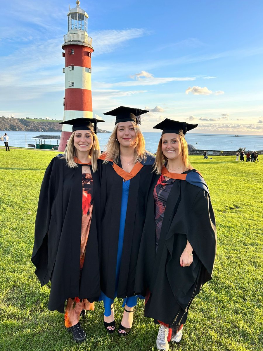 iBSc Urgent and Emergency Care 🩺🎓
A very special day to celebrate the last year with some amazing people! 😁
