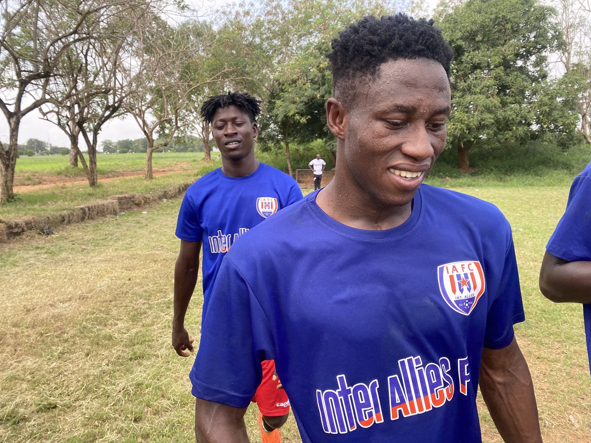 InterAlliesFC's tweet photo. 📸: Our last training session ahead of our game against @OkwawuUnitedFC this Sunday.

🔴⚪️🔵#iafc | #ElevenIsToOne https://t.co/3vGr7Zk7l7