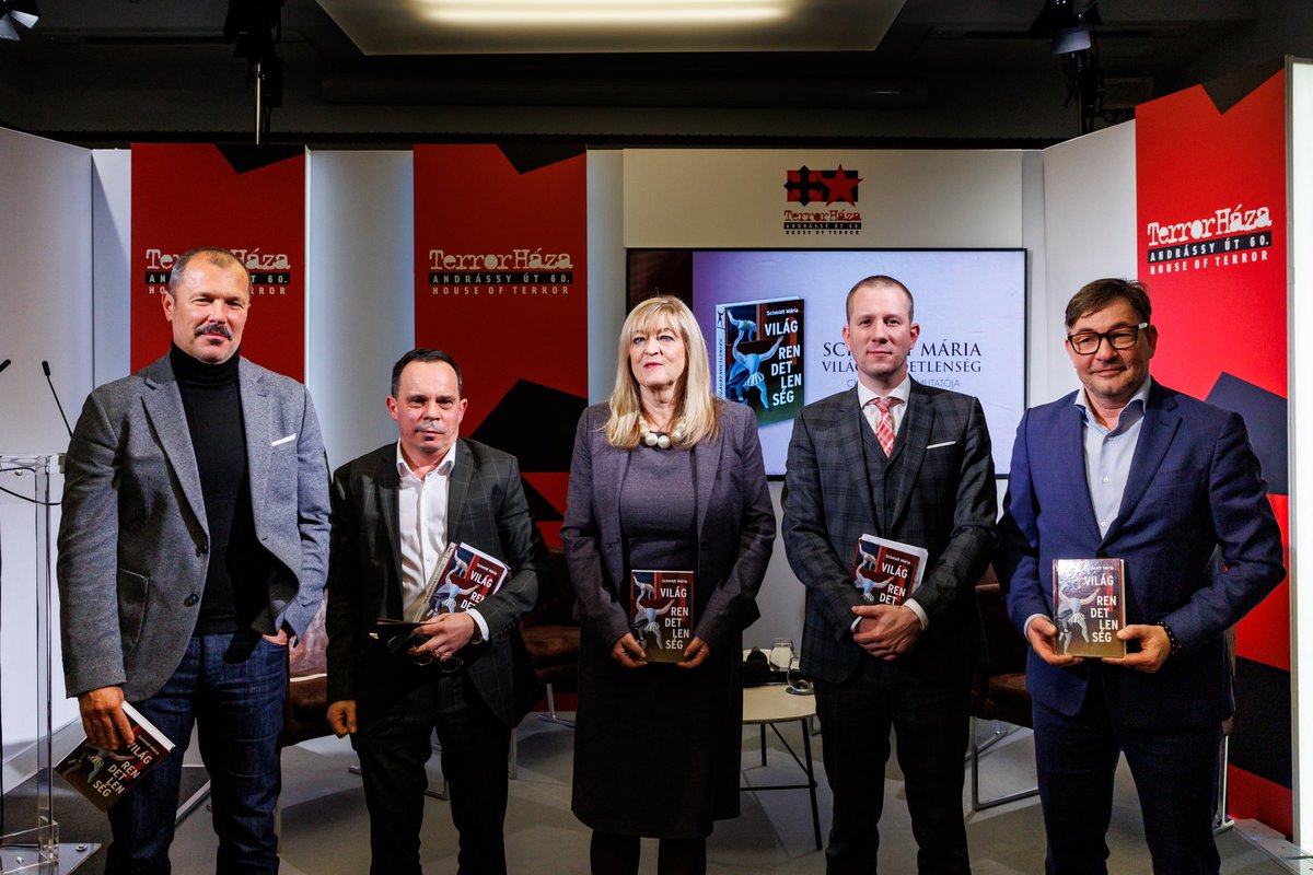 Mária Schmidt (@schmidtmariahu) on Twitter photo It is not my intention to provoke, but to raise questions and make others wonder. To refuse accepting the simple answer that is being pushed down our throats!
Full house book launch in the <a href="/terrorhaza/">House of Terror Museum</a> It is not my intention to provoke, but to raise questions and make others wonder. To refuse accepting the simple answer that is being pushed down our throats!
Full house book launch in the <a href="/terrorhaza/">House of Terror Museum</a>