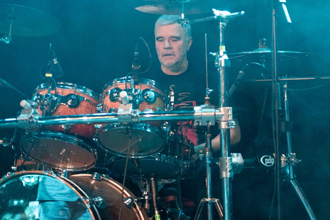 Rockomotiva's tweet photo. Prljavo Kazalište u Beogradu 

Foto: Nikola Đorđević

https://t.co/wfKudR6uyf https://t.co/XhXdngVrv4