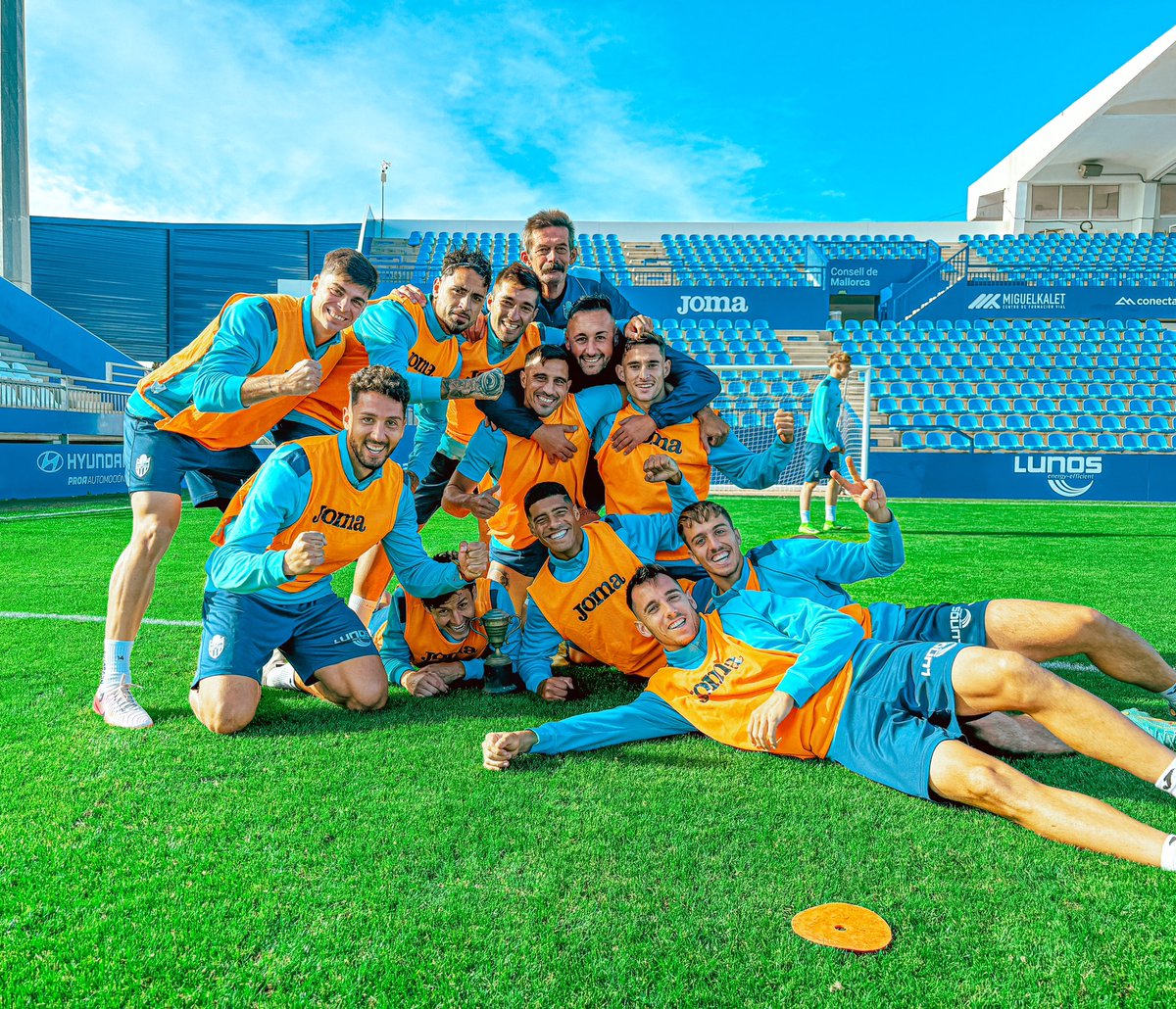 🏆 𝐋𝐚 𝐝𝐞 𝐜𝐚𝐝𝐚 𝐯𝐢𝐞𝐫𝐧𝐞𝐬.