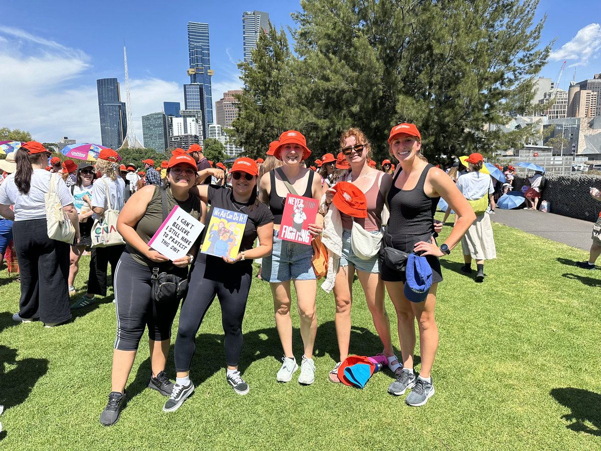 GeorgiaSymons's tweet image. So proud of our team taking part in the walk against family violence today @Respect__Vic @MonashTrauma @AbiAstridgeCla @stm_cares