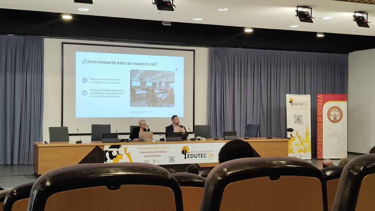 jmarin_ugr's tweet photo. Continuamos la mañana en @edutec_24 con el Director de educación Google España @GoogleES, Gonzalo Romero @GonzaloETC, sobre "La IA como agente de apoyo estratégico en la transformación educativa". Interesantísima conferencia de clausura. #googleEs #edutec24 @educatech21 https://t.co/YO9FIL7ARk
