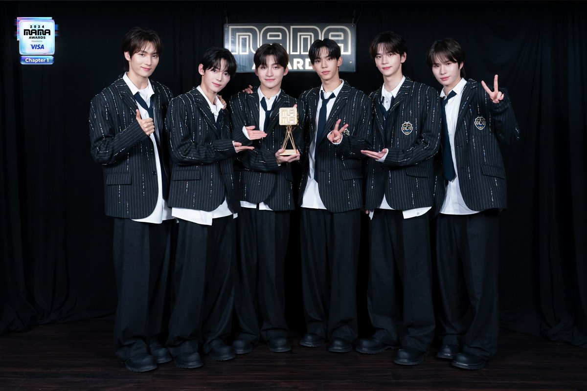 MAMA AWARDS tweet media