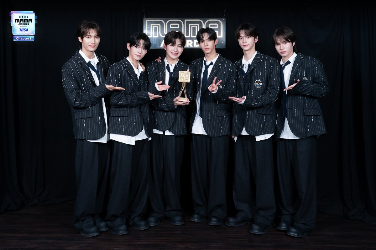 MAMA AWARDS tweet media