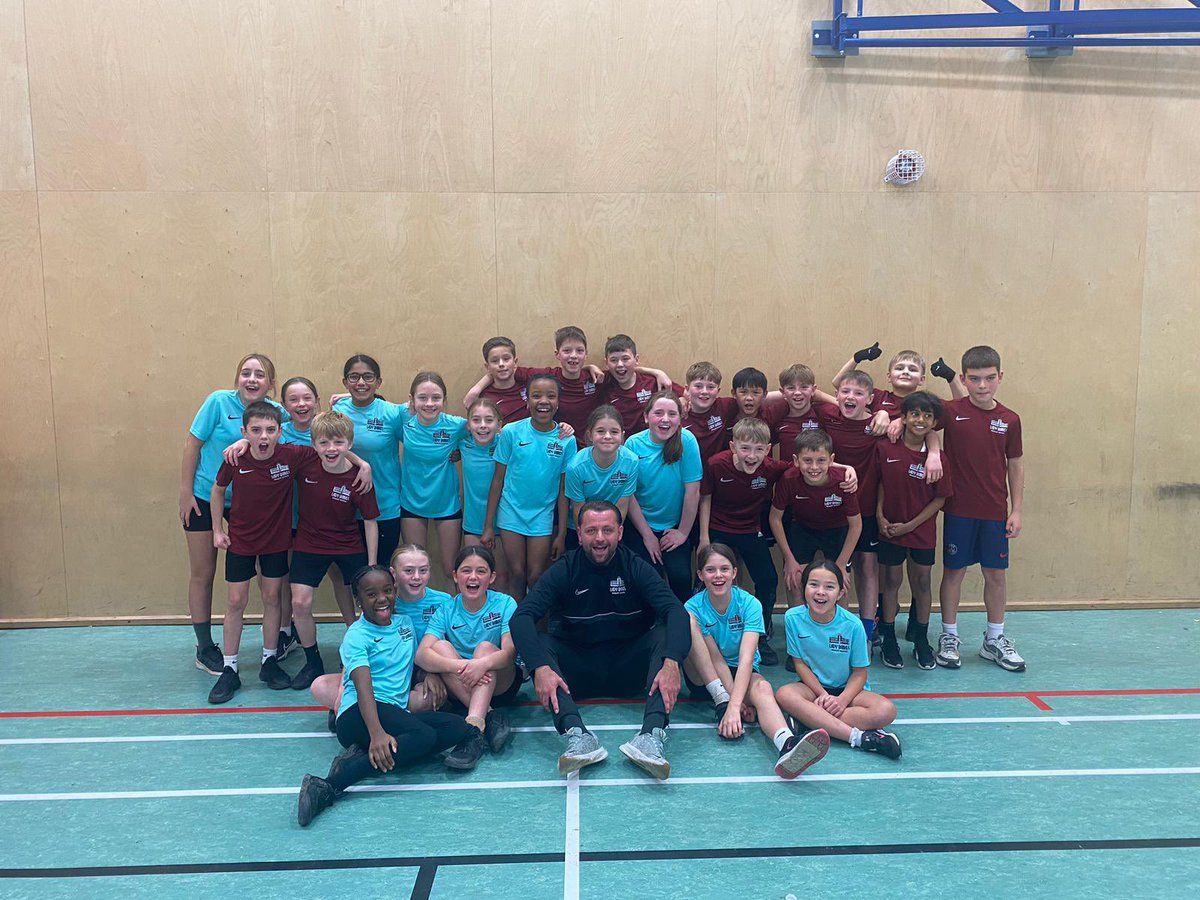 Lady Bankes Primary tweet media