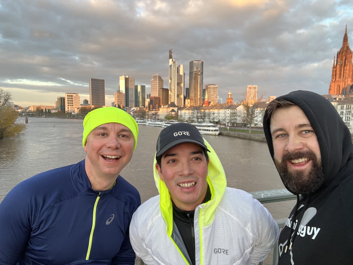 First edition of the <a href="/DtGoldmesse/">Deutsche Goldmesse</a> Run club 🏃

Members: 3 

Next edition: May 17, 2025 🇩🇪

#DGM2024