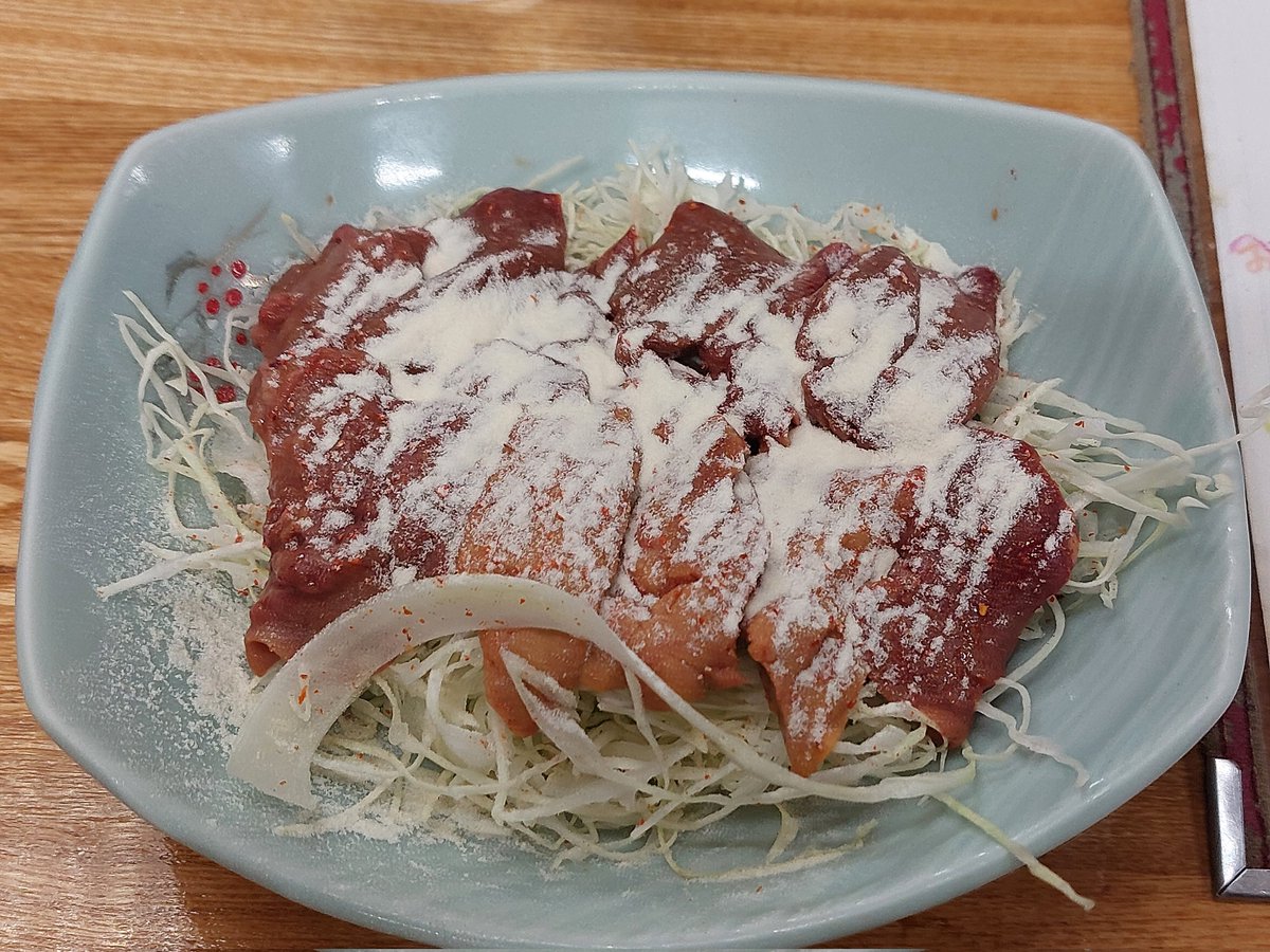 yuk_0407's tweet photo. お好み焼き山田屋、きも刺し美味しすぎ！！！ https://t.co/NSEqixNC50
