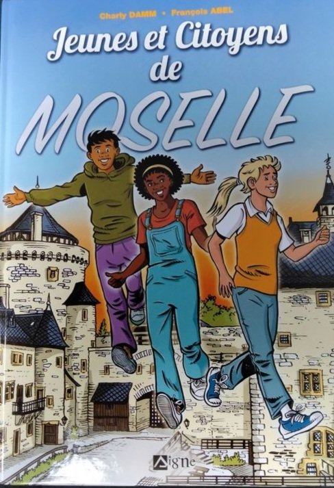 rabelaismetz's tweet photo. Remise de la BD Jeunes et Citoyens de Moselle aux 6eme par @anne_stemart et @EmmanuelLebeau 📖😃 #Moselle #Metz @acnancymetz @GregoryPremon https://t.co/3vQITa900B