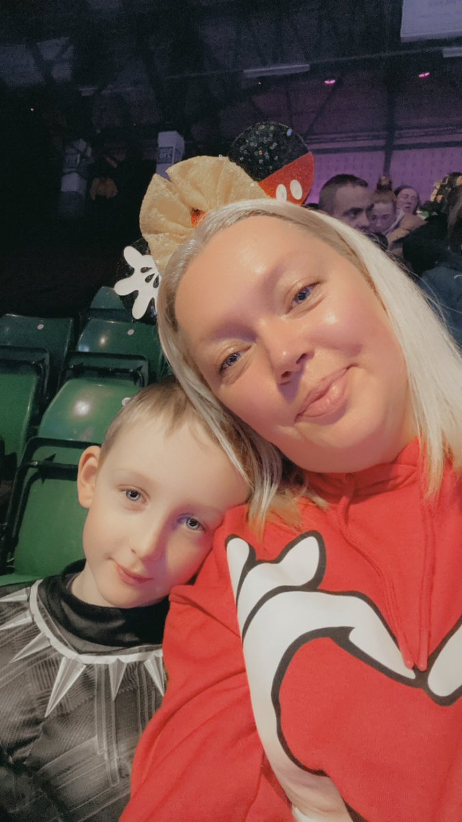 mackemmayhem's tweet photo. #disneyonice #Newcastle #magical https://t.co/gR6pR2Ibaz