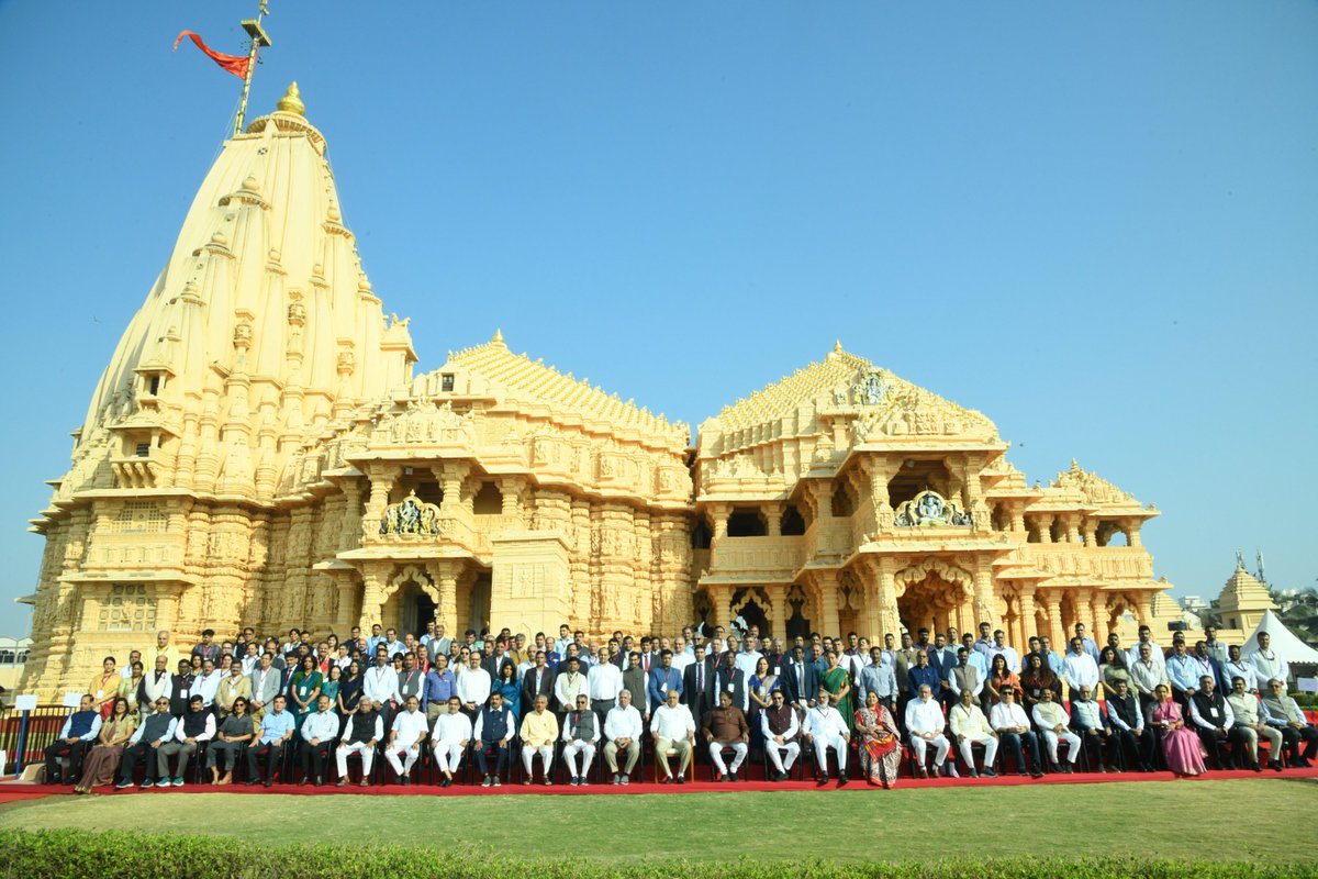 વિકસિત ગુજરાતથી વિકસિત ભારતનો મંત્ર સિદ્ધ કરવા કટિબદ્ધ ભાજપ સરકાર....

#ChintanShibir2024