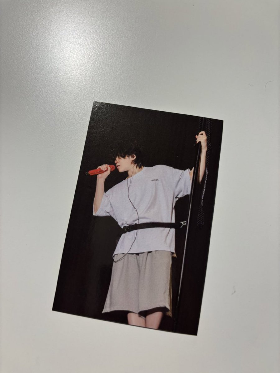 gomsemariiii's tweet photo. ✨ give away WOOZI's BIRTHDAY! 🍚✨

🍀แจกการ์ดแถมกระเป๋าจาก exhibition bkk 1 ใบ
💚มีตำหนินิดหน่อย ขอคนรับได้นะคะ (ดูภาพเพิ่มในมช)
✨ ไม่เสียค่าส่ง สุ่มจากรี วันนี้ 22/11 20:00 (2ทุ่ม) คับ

#กะรัตพระเวสสันดร 
#우지생일에_사탕같은_사랑해요
#OurUniverseWOOZIday https://t.co/2pXIMrsF89