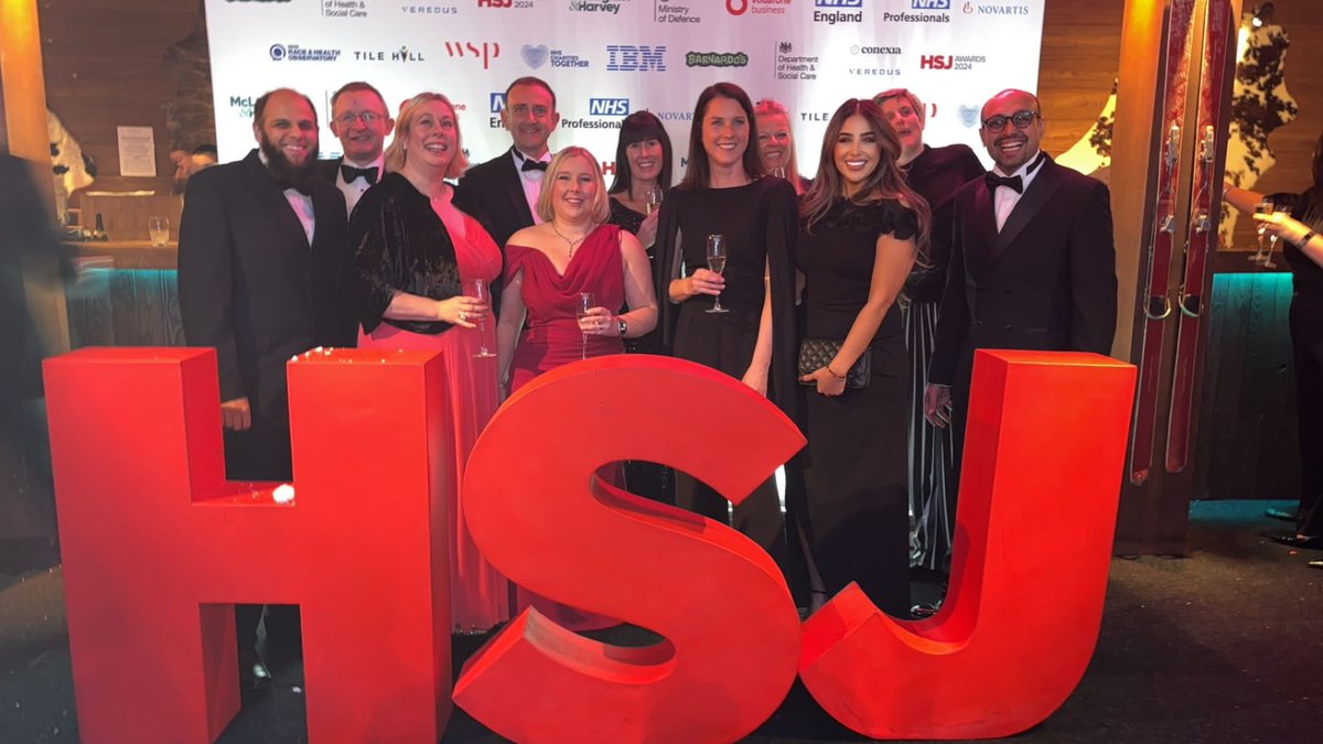 A great night representing Ageing Well at the <a href="/HSJ_Awards/">HSJ Awards</a> last night in that there London. Disappointing we didn't walk away with the trophy. Amazing though to be finalists! #Ageingwell <a href="/CHFTNHS/">Calderdale and Huddersfield NHS Foundation Trust</a> <a href="/CHFT_AHPs/">CHFT AHPs</a> <a href="/NorthHalifaxPCN/">North Halifax PCN</a> <a href="/calderdalecares/">Calderdale Cares</a> <a href="/penninegpa/">Pennine GP Alliance</a>