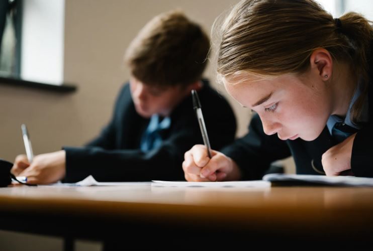 Research Schools Network (@rs_network) on Twitter photo 📣 “Leaders recognised that robust subject knowledge is a crucial factor in effective teaching.”
Alicia McKenna of <a href="/ShottonResearch/">Shotton Hall Research School</a> explains how her school prioritised teacher development as a key driver of whole school improvement.
Read: buff.ly/4fNhI49 📣 “Leaders recognised that robust subject knowledge is a crucial factor in effective teaching.”
Alicia McKenna of <a href="/ShottonResearch/">Shotton Hall Research School</a> explains how her school prioritised teacher development as a key driver of whole school improvement.
Read: buff.ly/4fNhI49