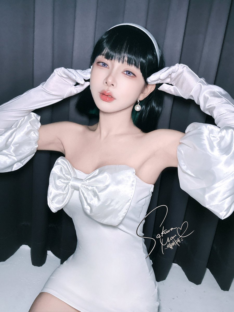 Ruler of my heart
영원히 아름다워
————————-🎀
#AlienStage #異形舞台 #Sua #秀雅

桃寶們覺得黑髮的桃桃如何❗️
因為太喜歡了～感覺氣質up up
所以也把真髮染黑造型成這樣子(⁎⁍̴̛ᴗ⁍̴̛⁎) https://t.co/PydLkE9pmS