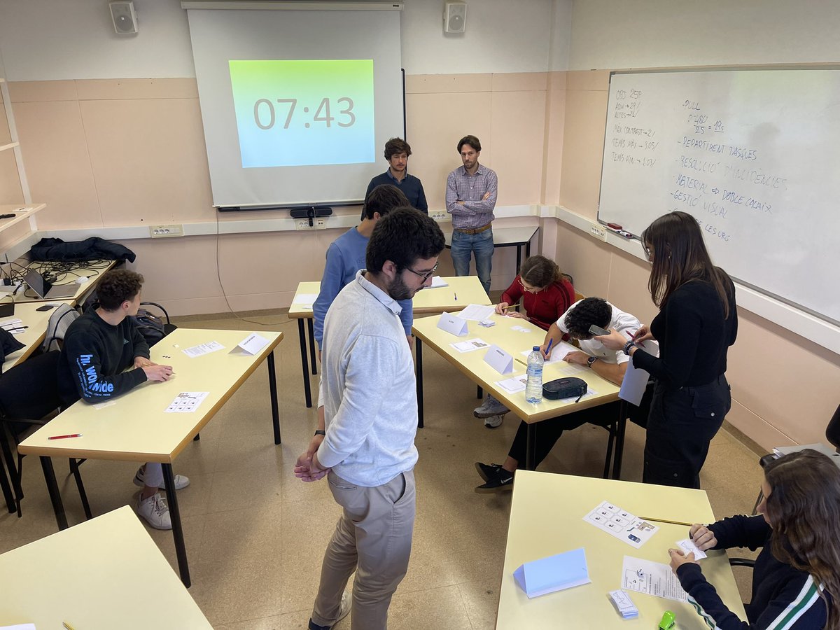 Rudi de Castro 🎗 (@rudi_dkas) on Twitter photo Tot un orgull que estiguem fent un taller #Lean en el marc dels #TFG entre #Gradient (<a href="/UdGPolitecnica/">Escola Politècnica Superior #50EPS</a>) i <a href="/htrueta/">Hospital Trueta</a>. El paraigua es el #DoctoratIndustrial <a href="/gencat/">Generalitat de Catalunya</a> <a href="/UdGRecerca/">UdG Recerca</a>. El docent, Pol Hospital, un exalumne de #GETI i #masterengind #RecercaEPS #ViuEPS Tot un orgull que estiguem fent un taller #Lean en el marc dels #TFG entre #Gradient (<a href="/UdGPolitecnica/">Escola Politècnica Superior #50EPS</a>) i <a href="/htrueta/">Hospital Trueta</a>. El paraigua es el #DoctoratIndustrial <a href="/gencat/">Generalitat de Catalunya</a> <a href="/UdGRecerca/">UdG Recerca</a>. El docent, Pol Hospital, un exalumne de #GETI i #masterengind #RecercaEPS #ViuEPS
