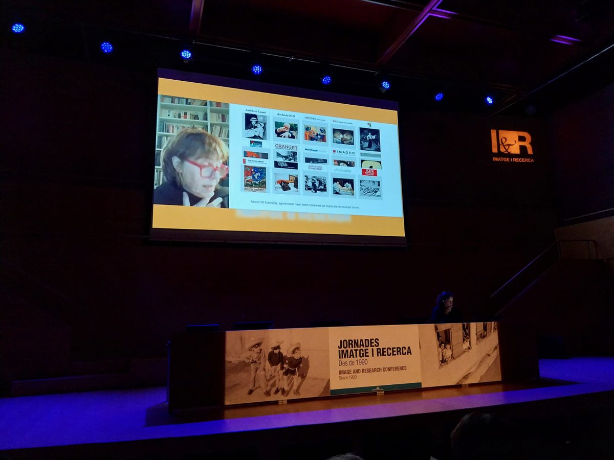 PhotoConsortium's tweet photo. First speaker of the day is @scartoni2, from Fondazione #Alinari per la #Fotografia, with a presentation on the business strategy of the Alinari #Archives, an #accessible and #sustainable management of the public #heritage.
#ImatgeiRecerca2024 https://t.co/IKaAYLGyye