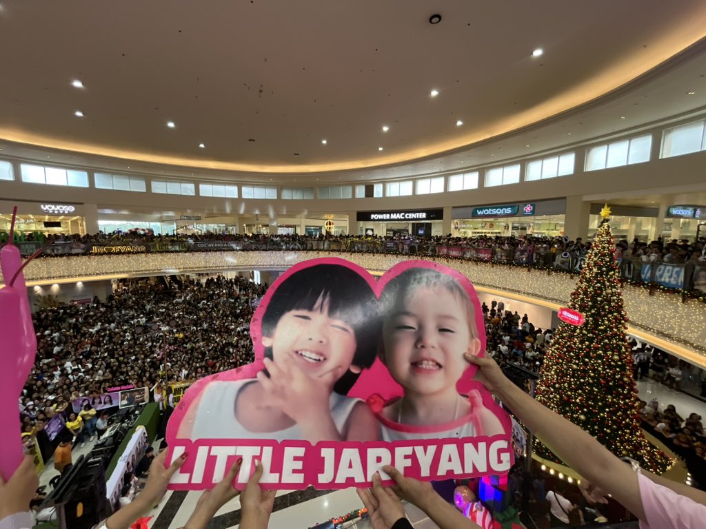 yofavespey's tweet photo. My little jarren! My little fyang! 💗 https://t.co/1hkxLPiHBP
