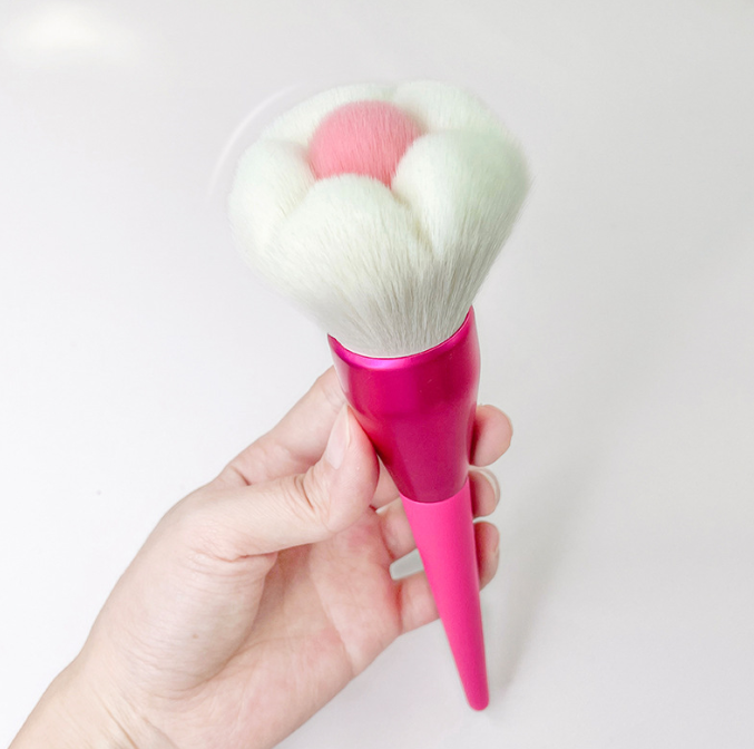 Holly71724045's tweet image. 🌺Hot Pink Big Powder Brush White Fluffy Bristles Single Makeup Brush

🌺Lovely design with vegan hair, Multifunctional use: for face makeup and nail beauty!👍

#powderbrush #honeypowderbrush #blushbrush #nailbeautybrush #custommakeupbrushes

yrsooprisa.com/powder-brush/