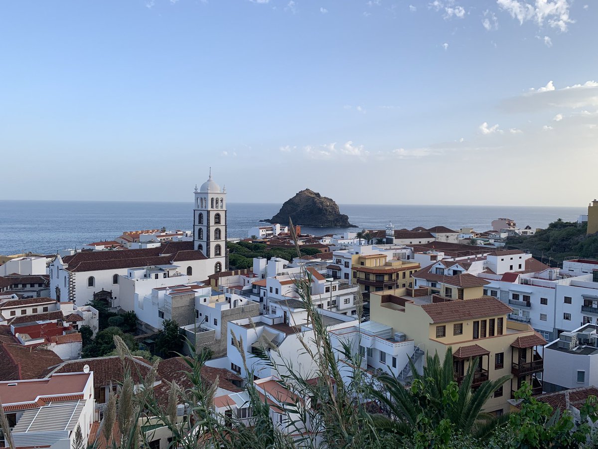 Lipobeta lab (@lipobeta) on Twitter photo Starting the DOKI (Diabetes, Obesity and kidney) in Garachico (Canary Islands). Two days of excellent speakers and fantastic environment for good Science!!! This year the topic focuses on Pathogenesis. Thank you Esteban Porrini for the organitation!!
<a href="/SEEDO_Research/">SEEDO_Translational Research</a> <a href="/moiractome/">Moir Actome</a> Starting the DOKI (Diabetes, Obesity and kidney) in Garachico (Canary Islands). Two days of excellent speakers and fantastic environment for good Science!!! This year the topic focuses on Pathogenesis. Thank you Esteban Porrini for the organitation!!
<a href="/SEEDO_Research/">SEEDO_Translational Research</a> <a href="/moiractome/">Moir Actome</a>