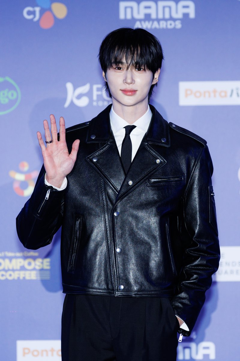 MAMA AWARDS tweet media