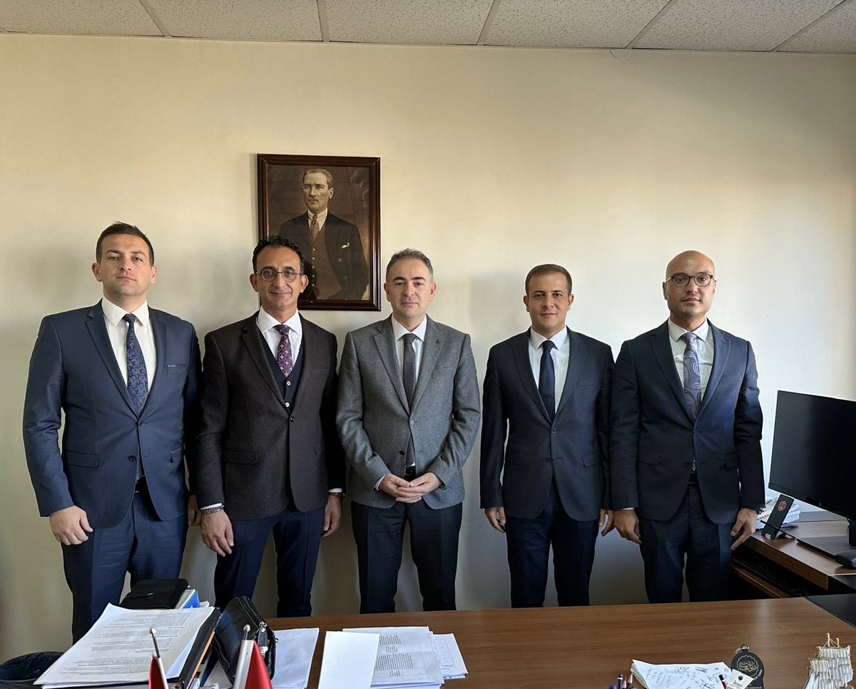 Dernek Başkanımız Okan ÖZBAŞ ve beraberindeki heyet, Sayıştay Denetçileri Derneği (SAYDER) Başkanı İsmail Cengiz EREK’e ziyarette bulunmuşlardır.